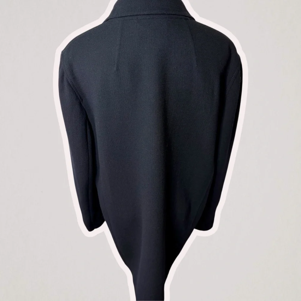 Lafayette 148 New York Black ‘Wynne Nouveau Crepe Blazer’ in Wool Size Large